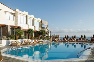 Alexander Beach Hotell & Village Resort