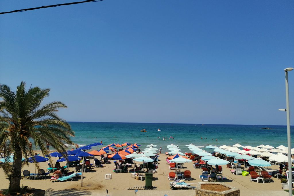 eleni-beach-aparthotel