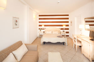 Fly & Go Alcantara Resort