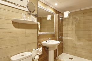 Arenal Hotel