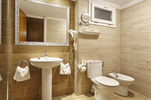 Arenal Hotel