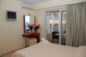 Nefeli Hotel