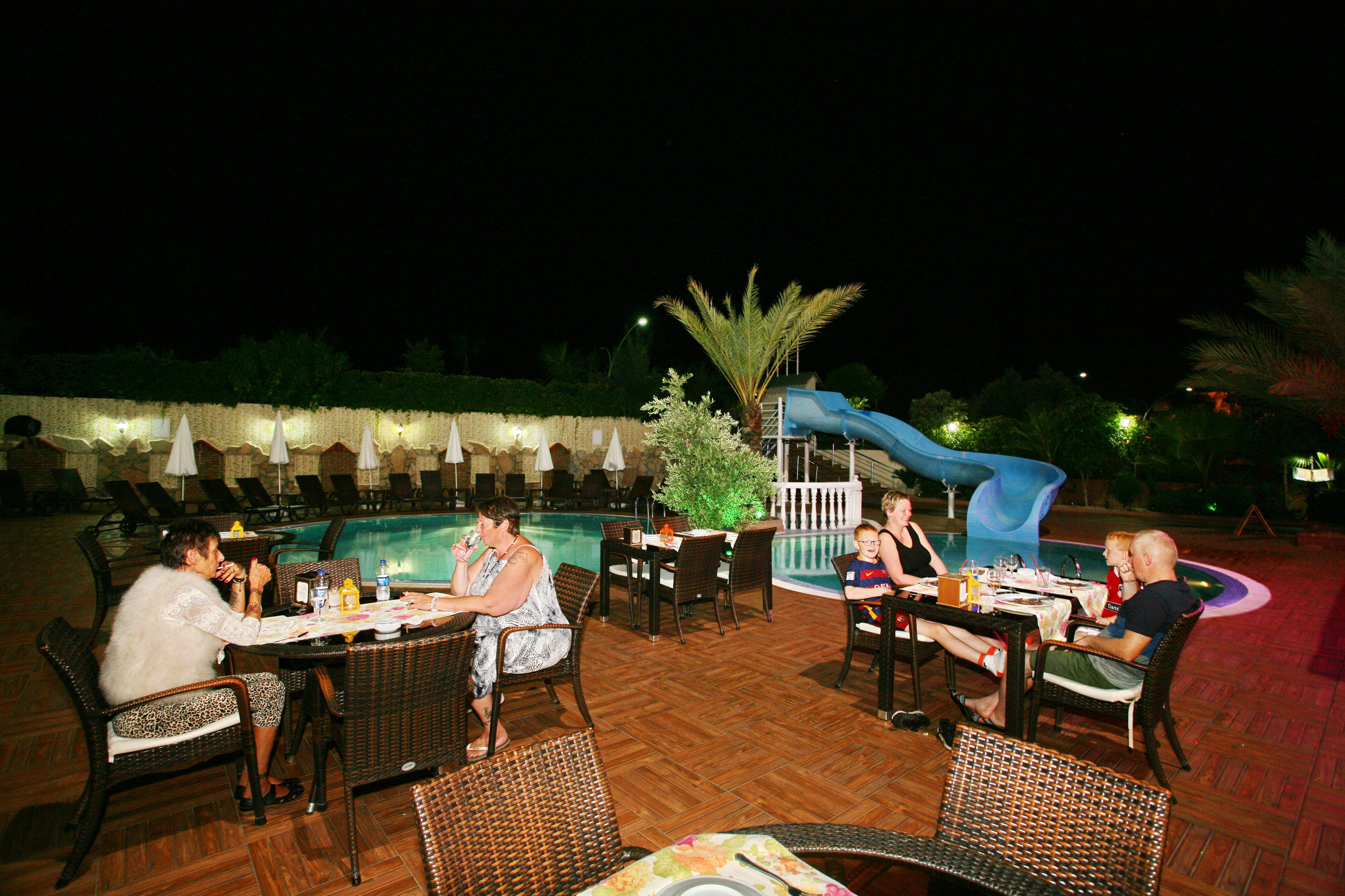 Bella Bravo Aparthotel