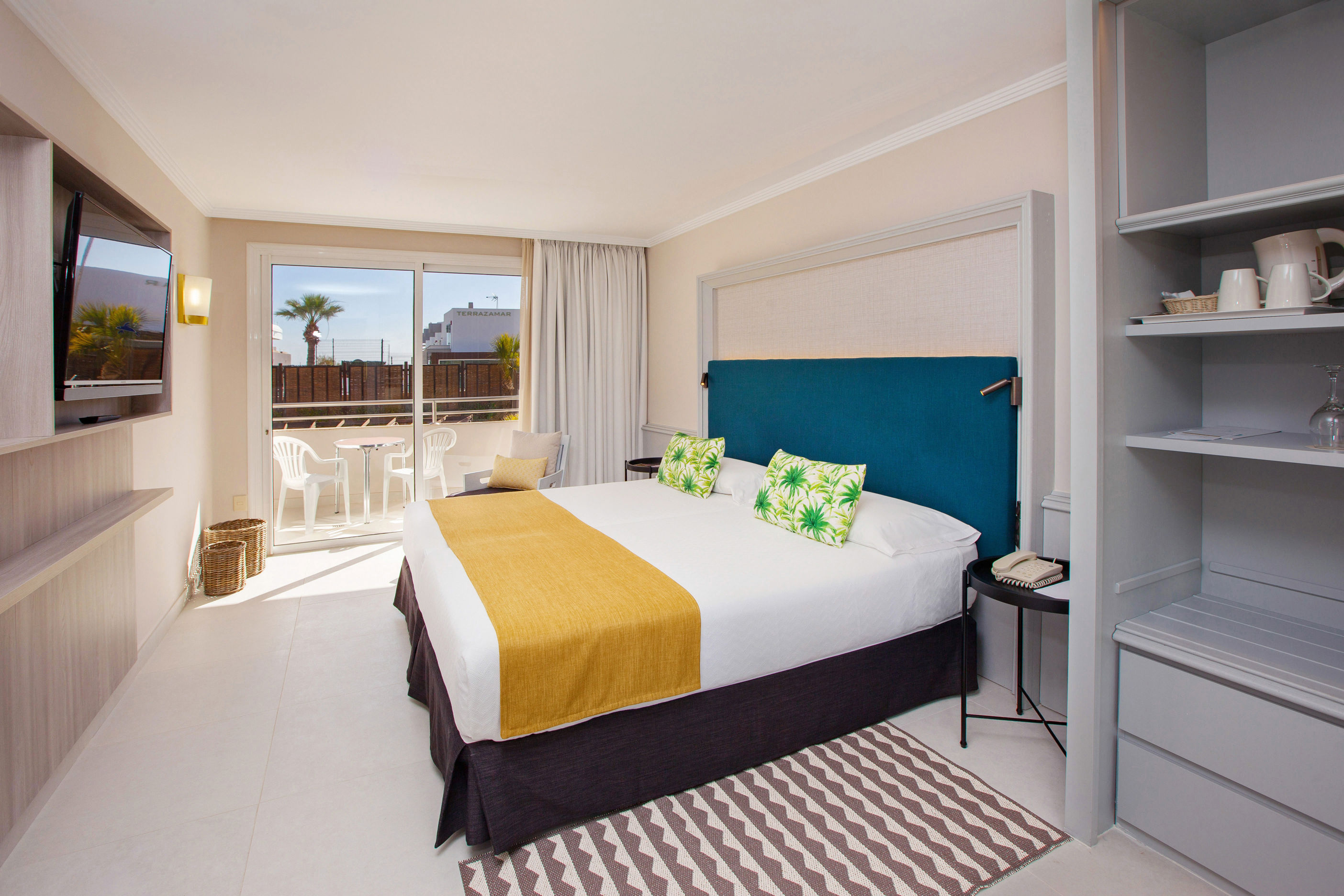 Corallium Dunamar by Lopesan Hotels