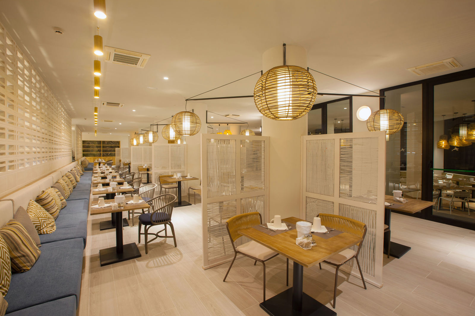 Corallium Dunamar by Lopesan Hotels
