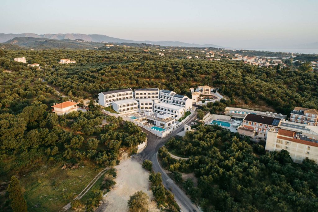 Tesoro Hotel