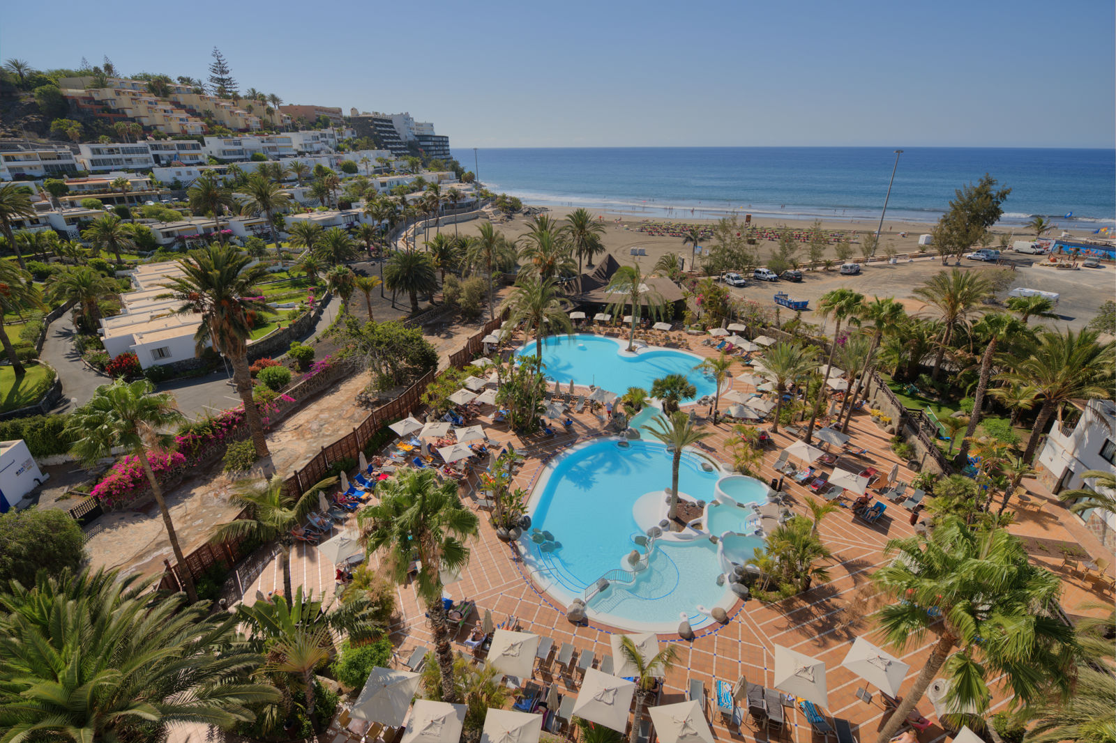 Corallium Beach by Lopesan slide 1