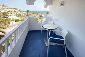 Corallium Beach by Lopesan Hotels
