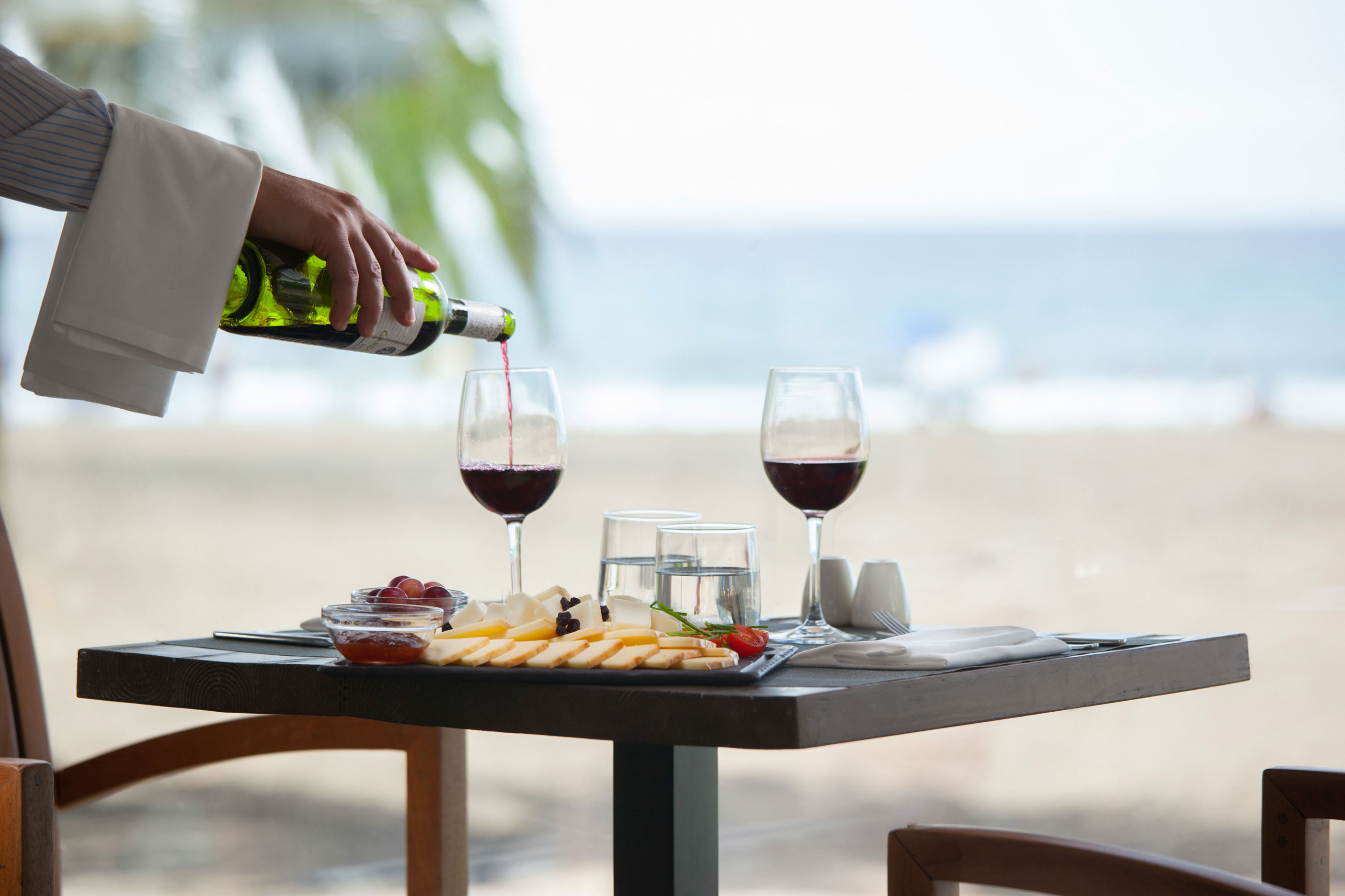 Corallium Beach by Lopesan Hotels