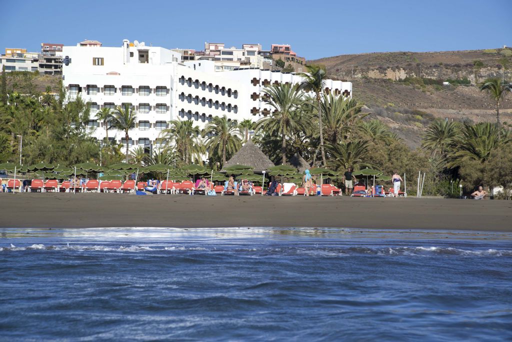 Corallium Beach by Lopesan Hotels