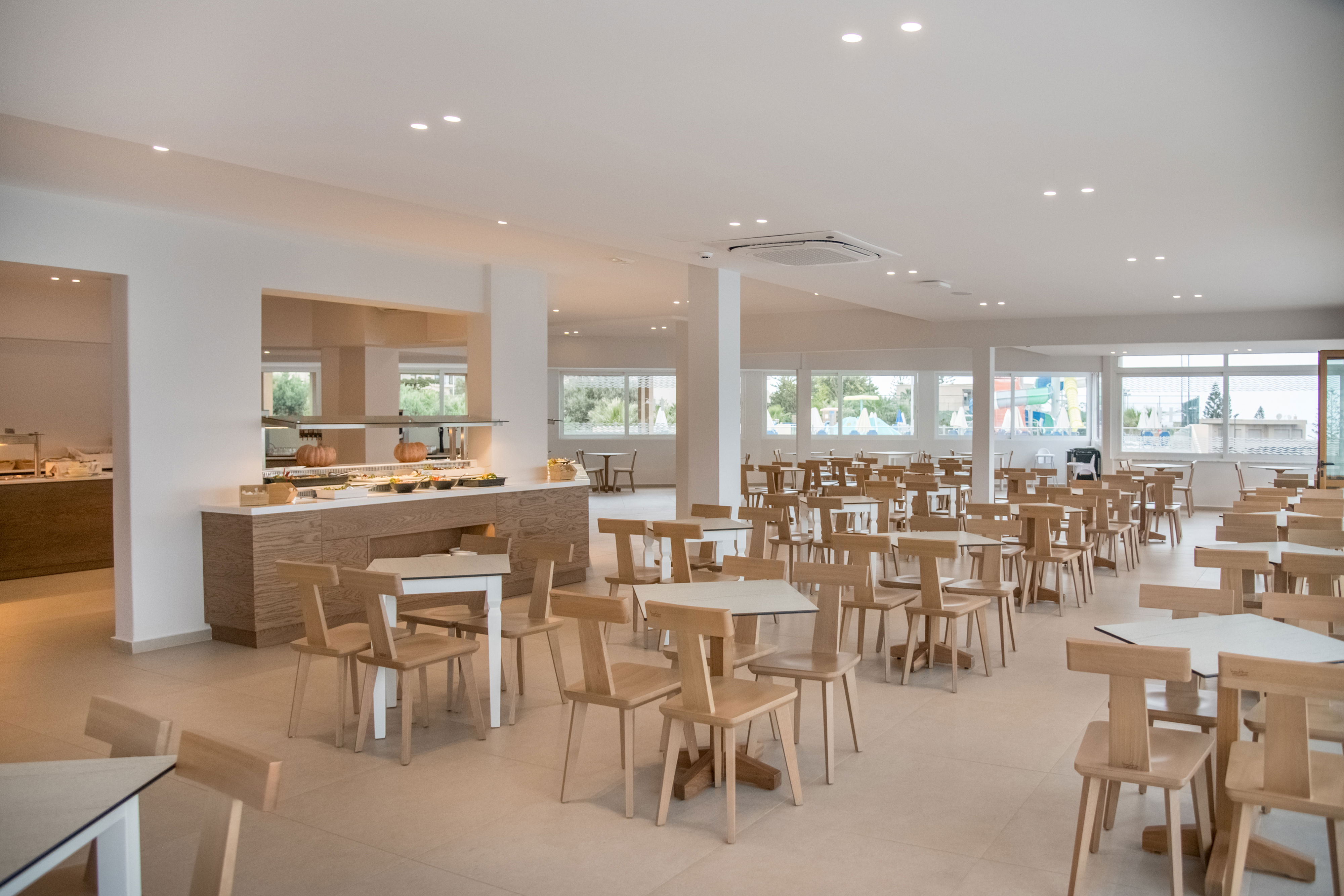 Horizon Beach Hotel