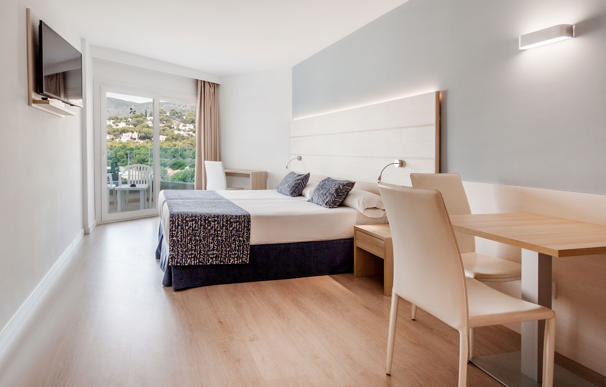 Tomir Portals Suites