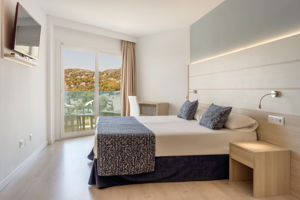 Tomir Portals Suites