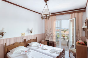 Ilios Hotel