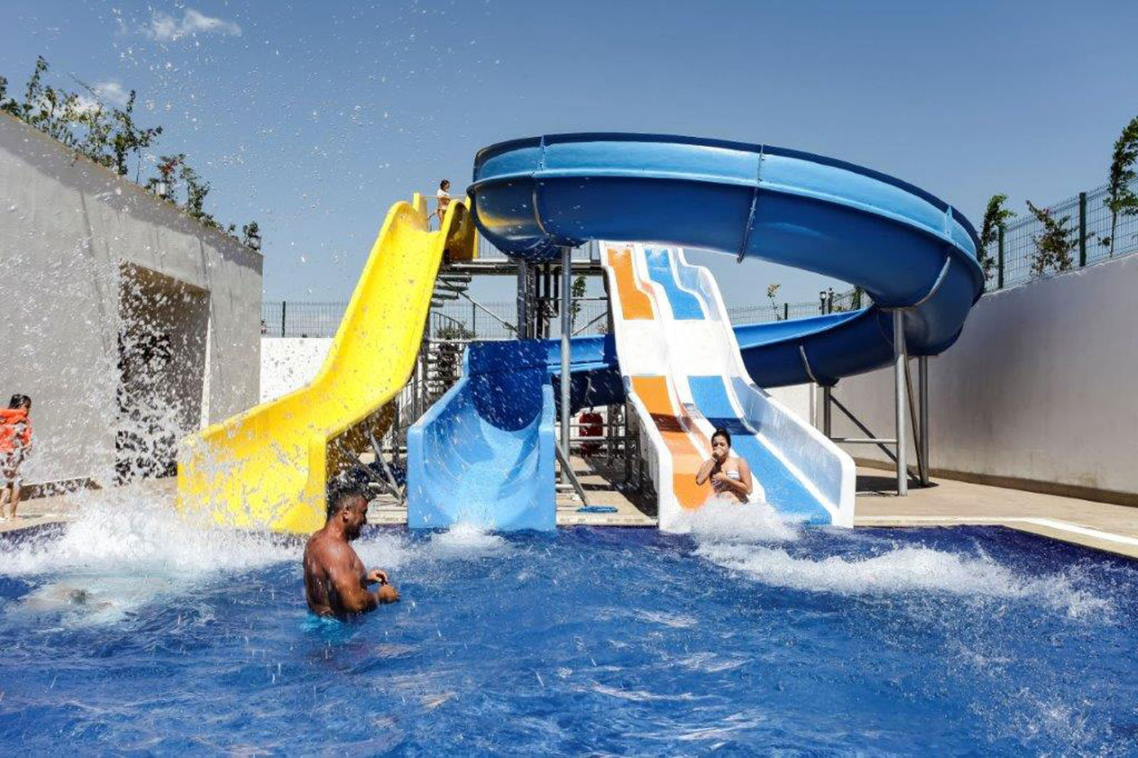 Linda Sunny Beach - billede 2