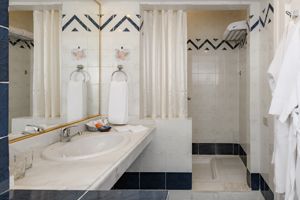 Desert Rose Resort