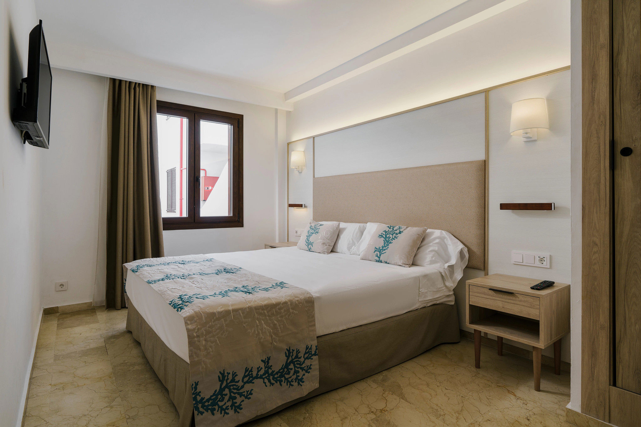 Alua Suites Las Rocas