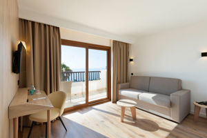 Alua Suites  Las Rocas
