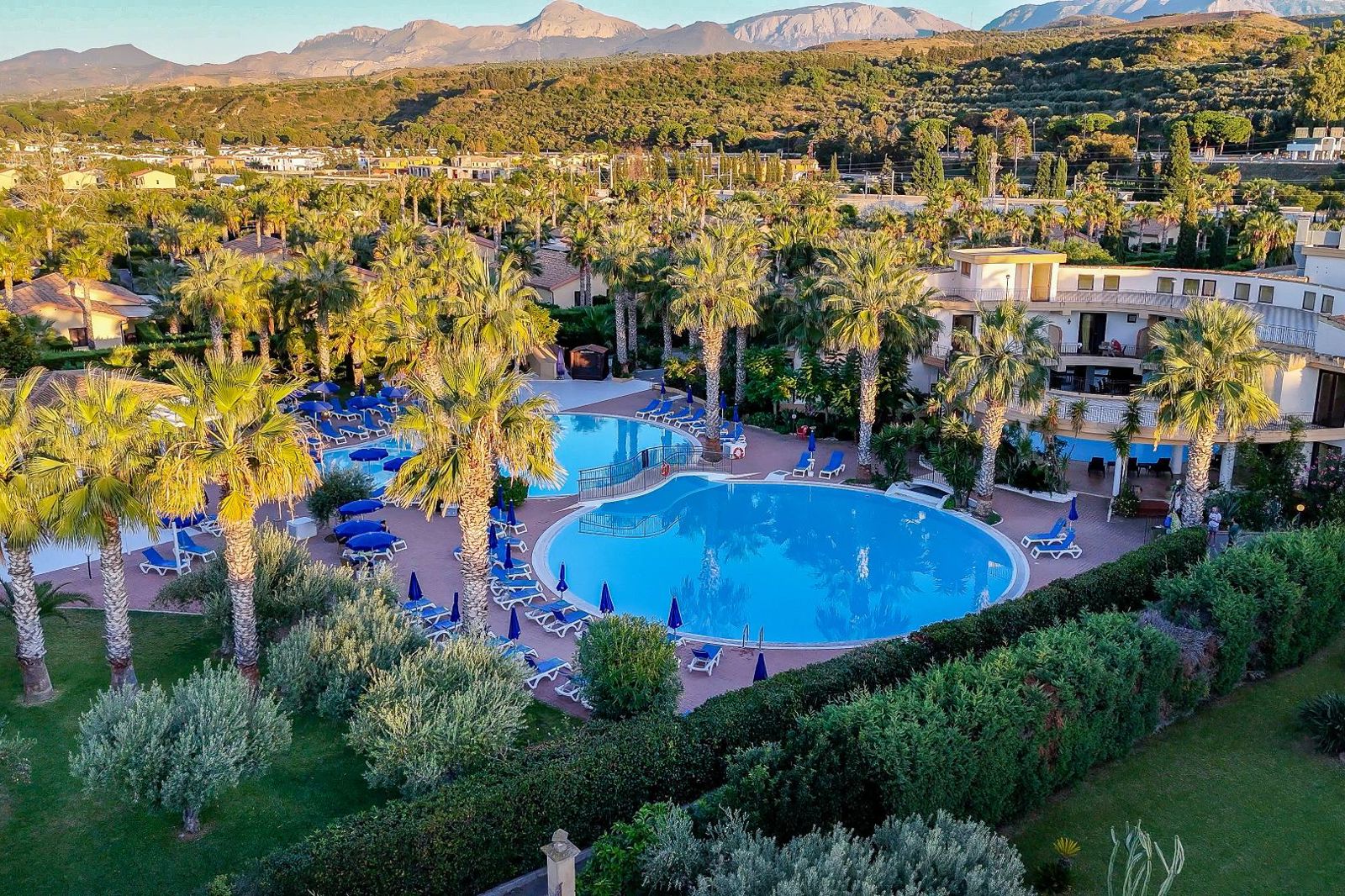 Dolcestate Hotel