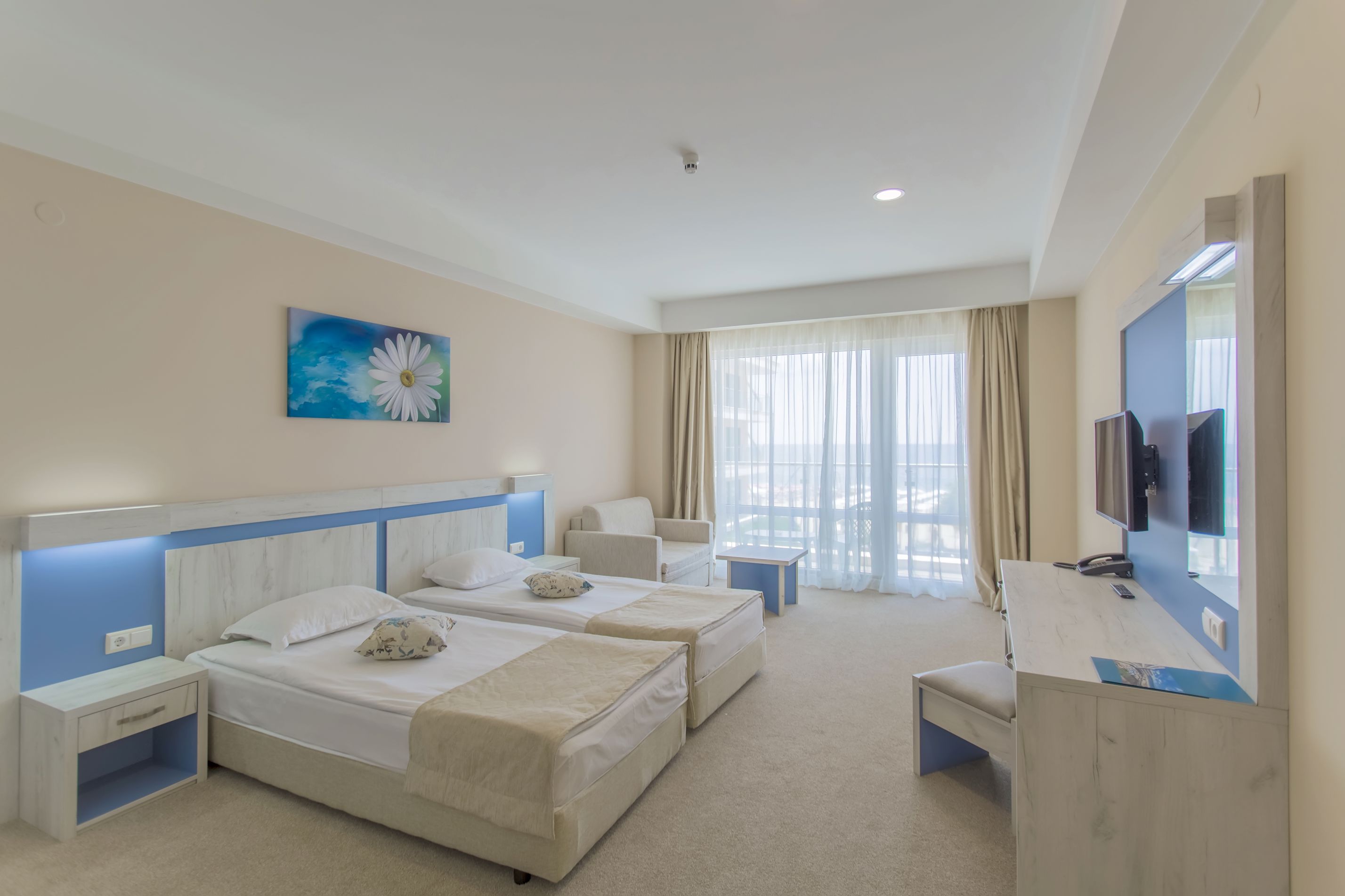 DIT Evrika Beach Club Hotel
