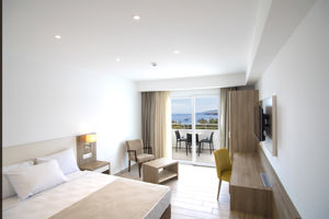 Club Shark Hotel