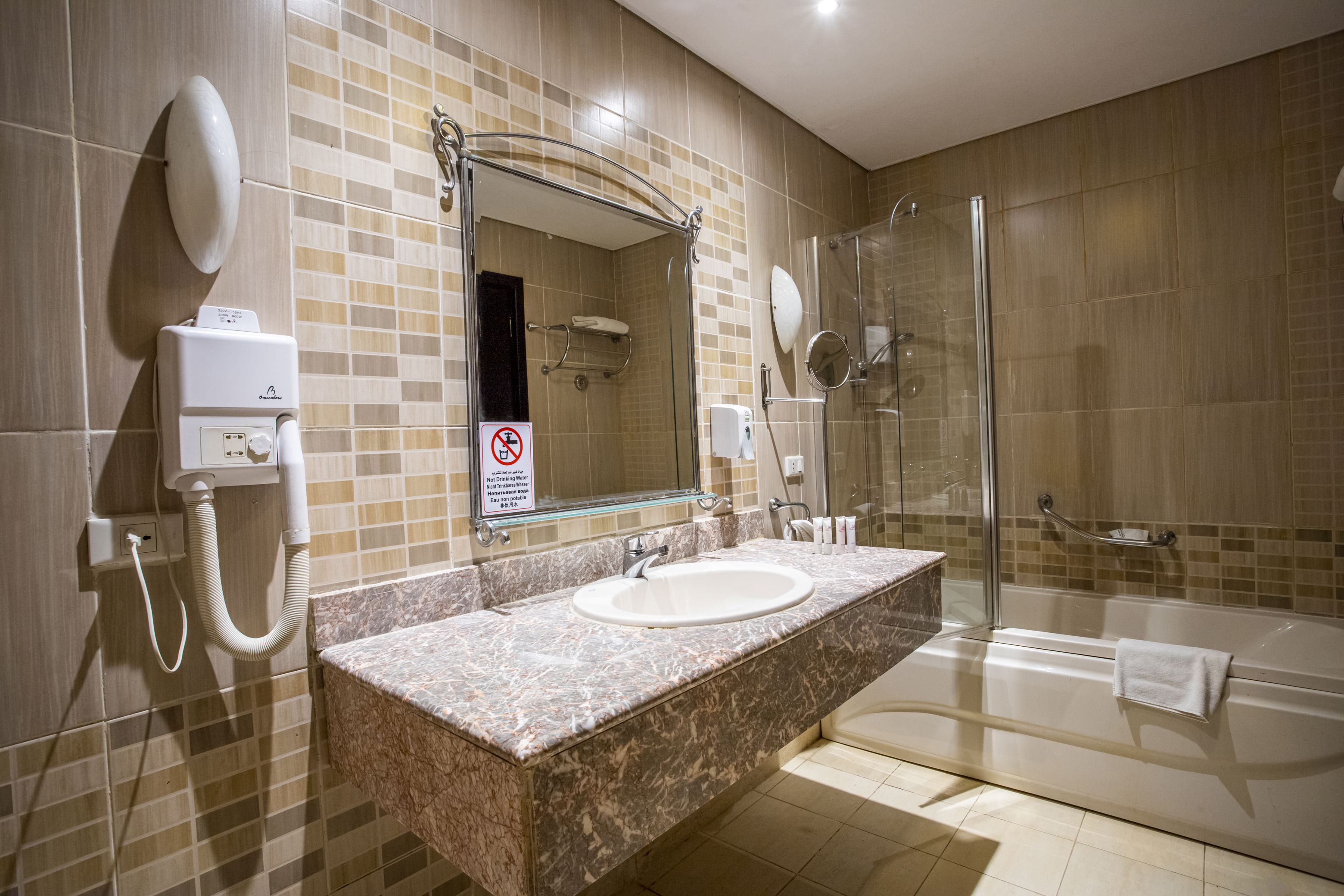 AMC Royal Hotel & Spa