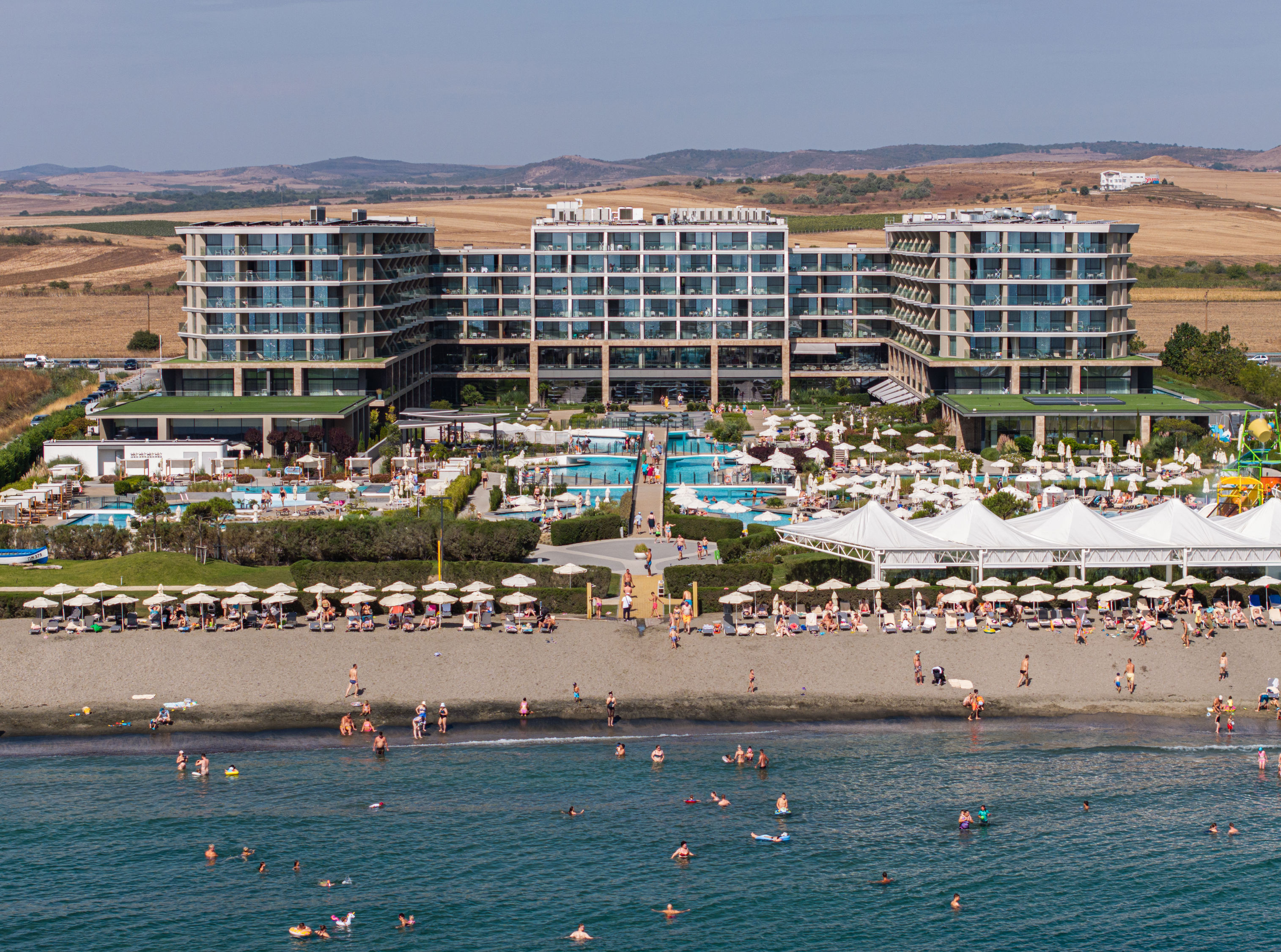 Wave Resort