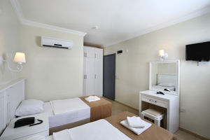 Summer Garden Suites & Beach