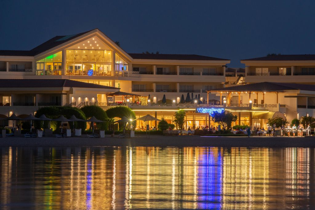 Cleopatra Luxury Beach