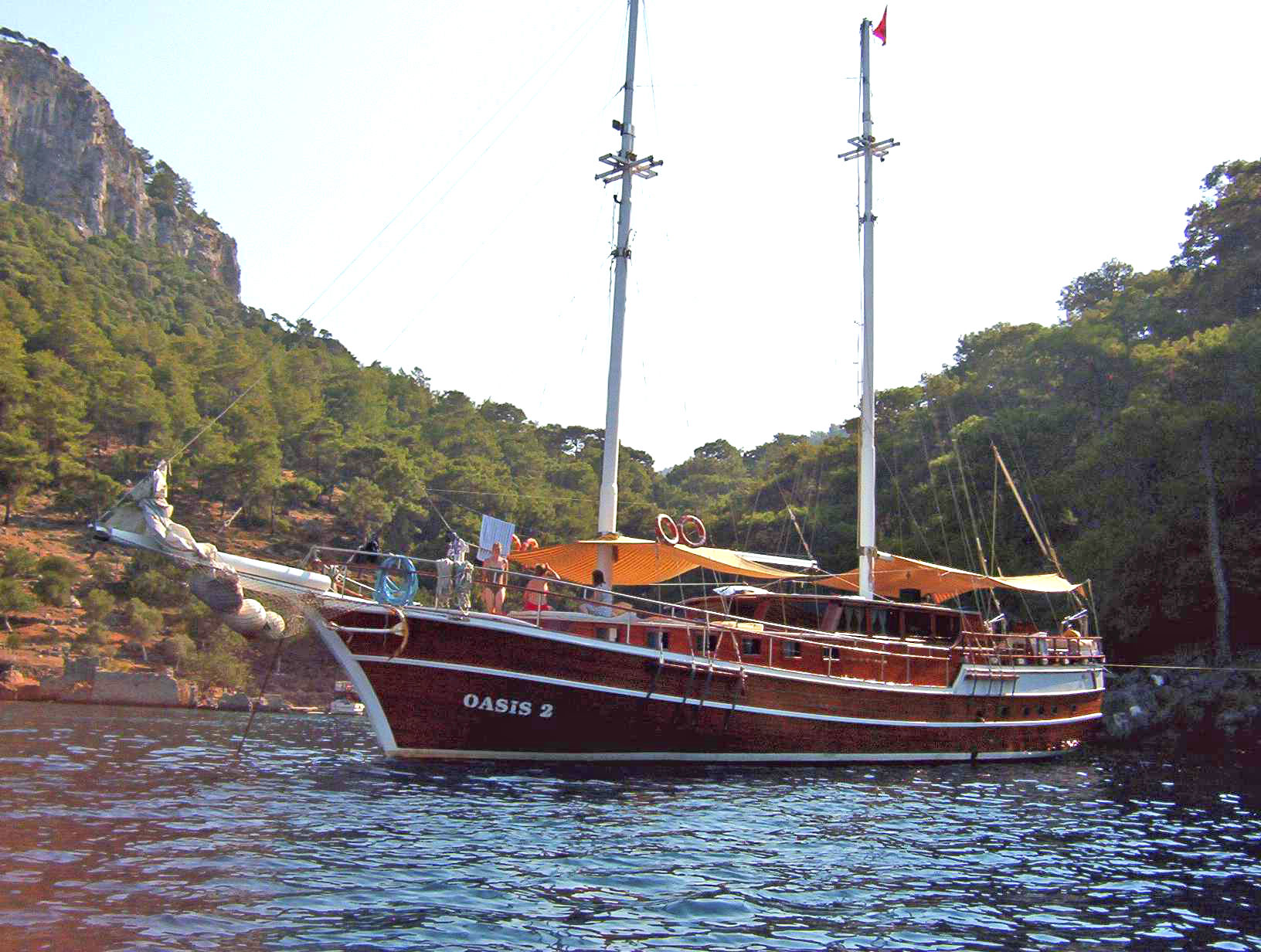 Blue Cruise & Turquoise Hotel