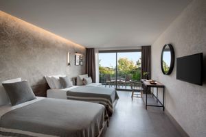 Woonvoorbeeld premium familiekamer connection tuinzicht