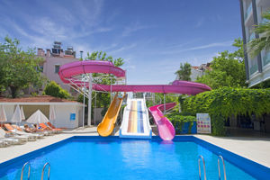Club Next Inn
