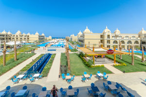 Titanic Royal & Aqua Park