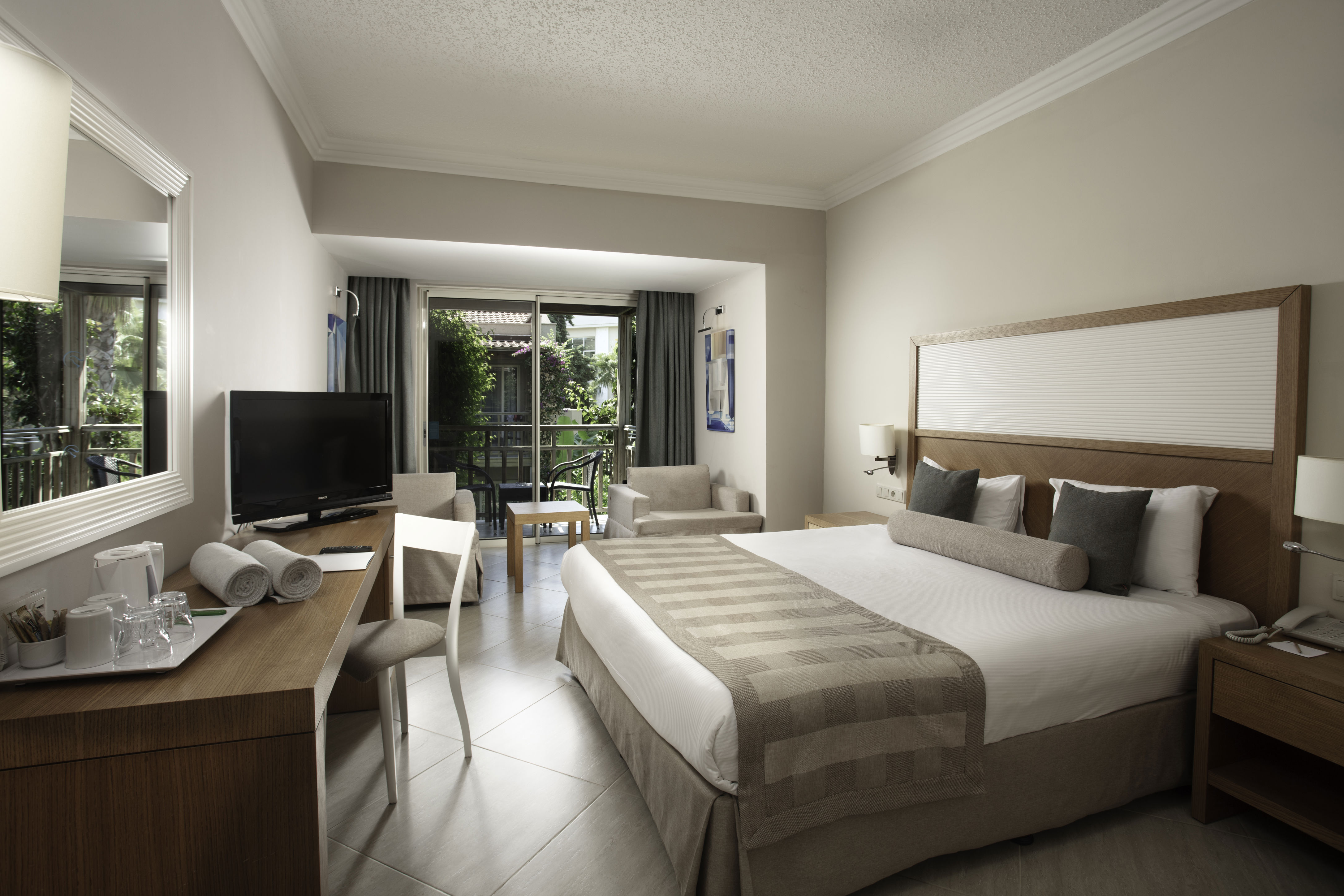 Paloma Oceana Resort