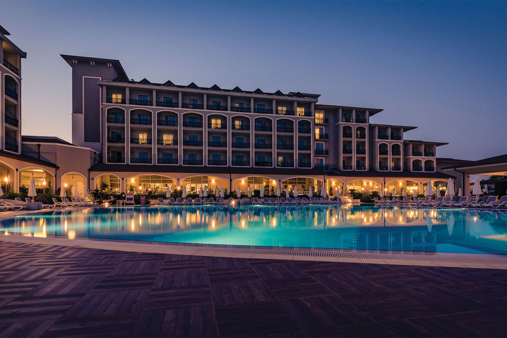 Paloma Oceana Resort