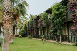 Paloma Oceana Resort