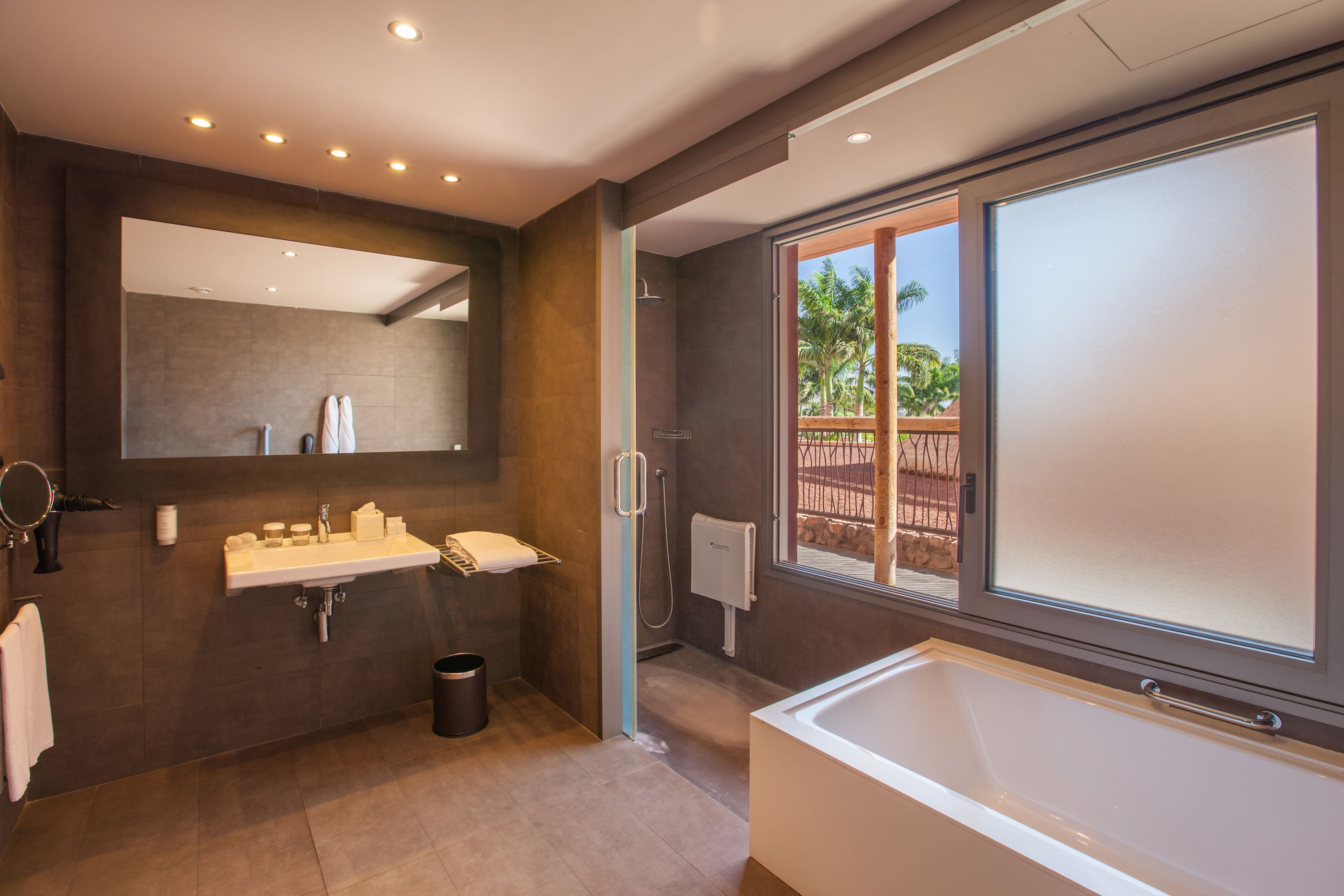 Lopesan Baobab Resort