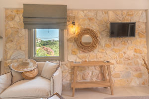 Perla Luxury Living