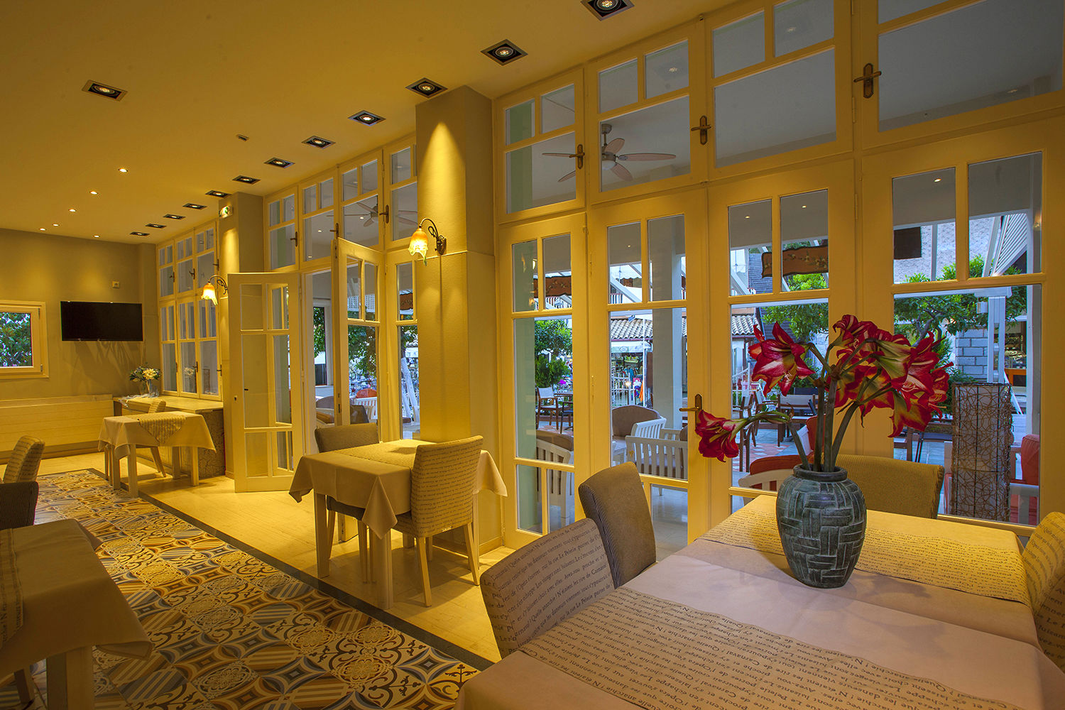 Maistrali Hotel