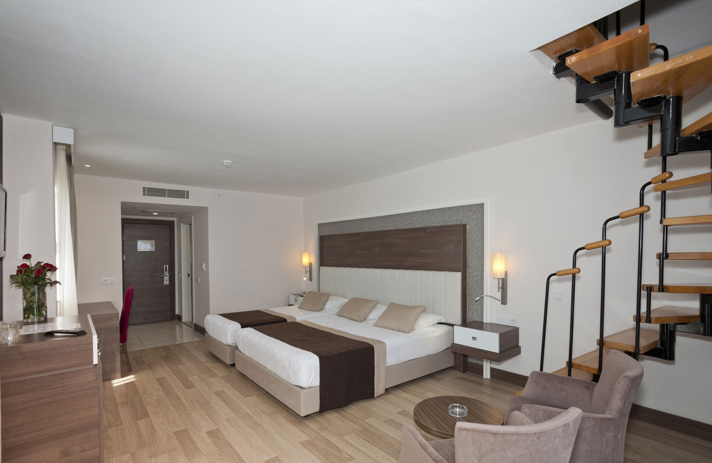 Side Mare Resort