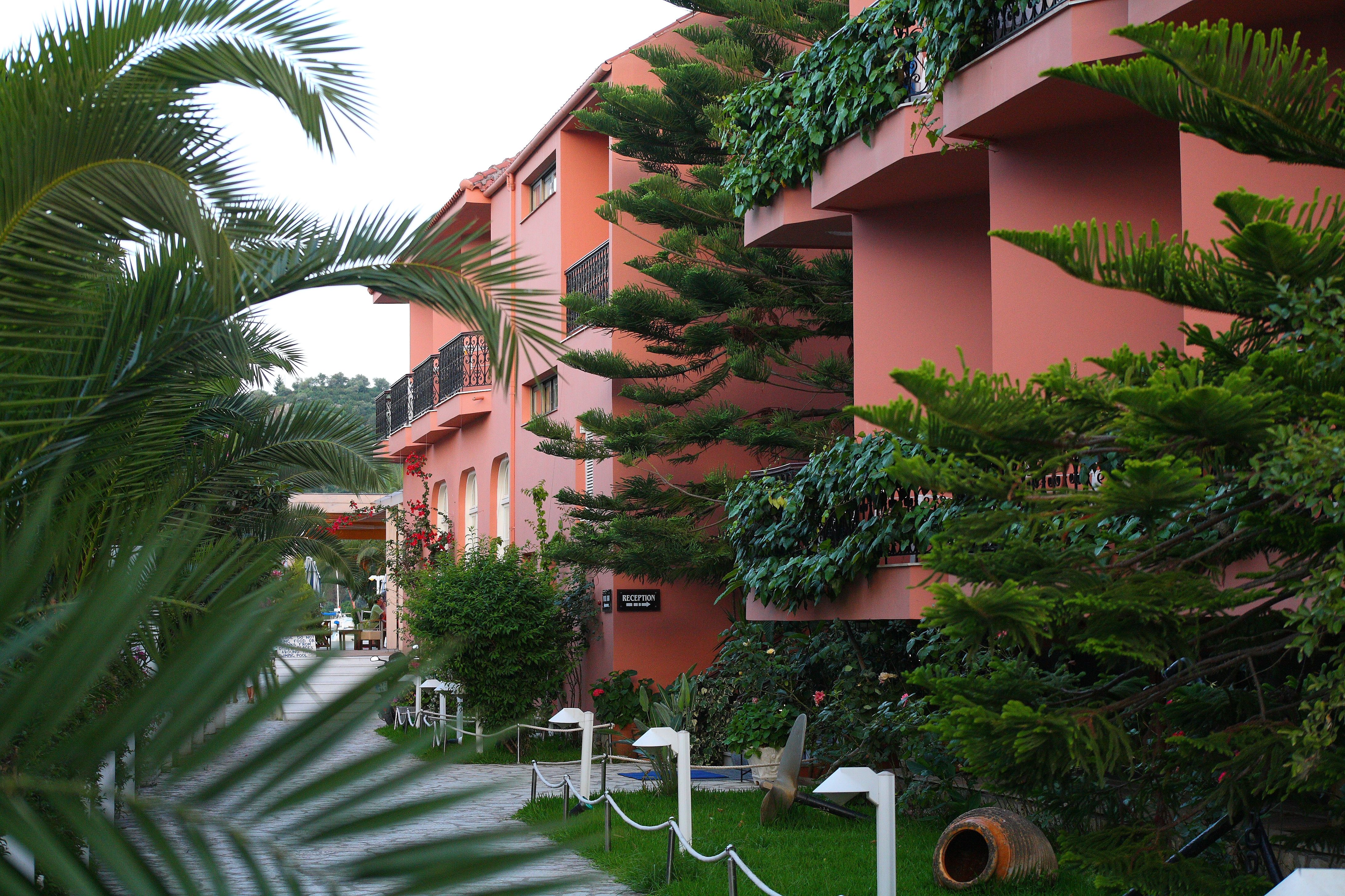 Athos Hotel