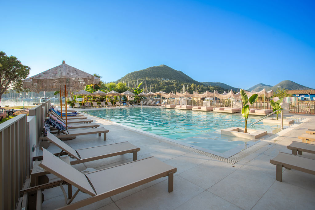 Athos Hotel