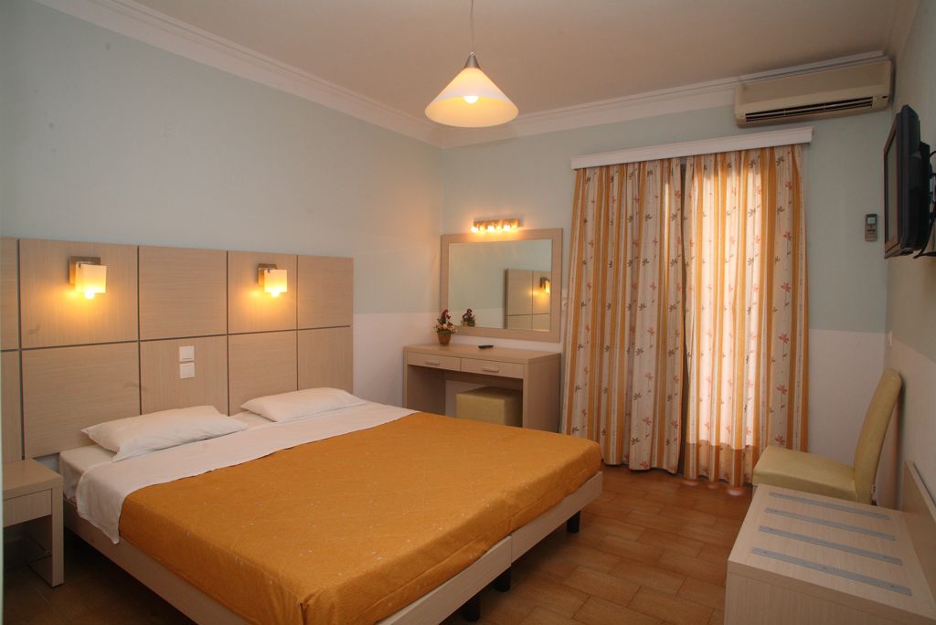 Athos Hotel