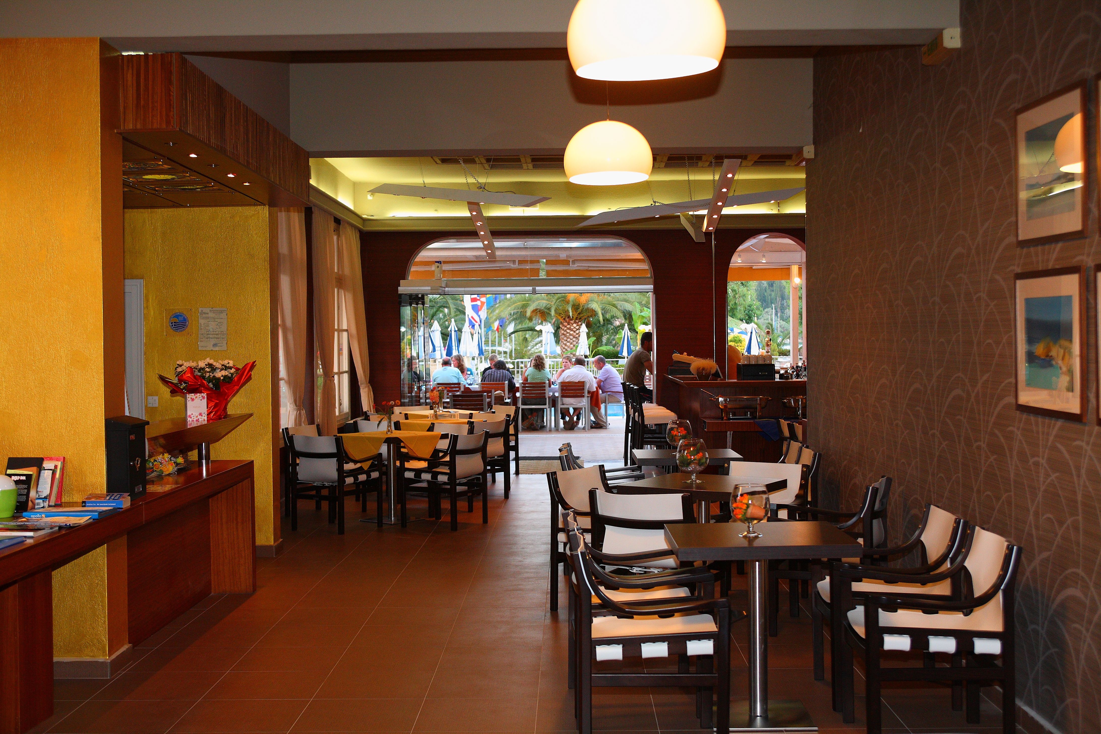 Athos Hotel
