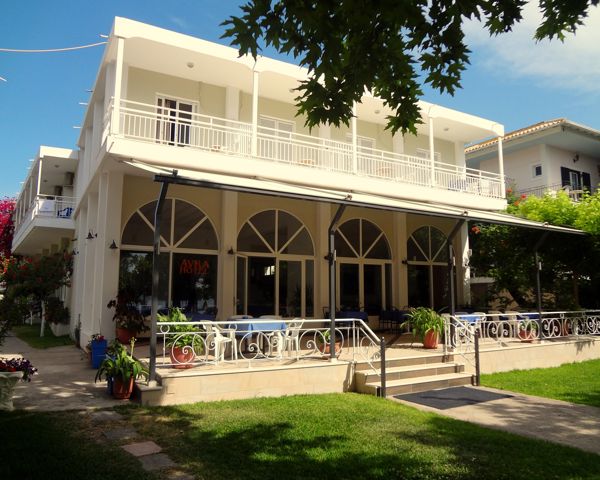 Avra Beach Hotel — 2