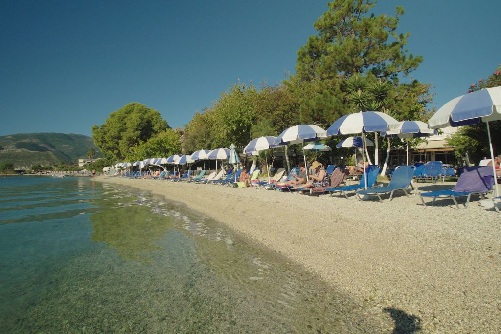 avra-beach-hotel