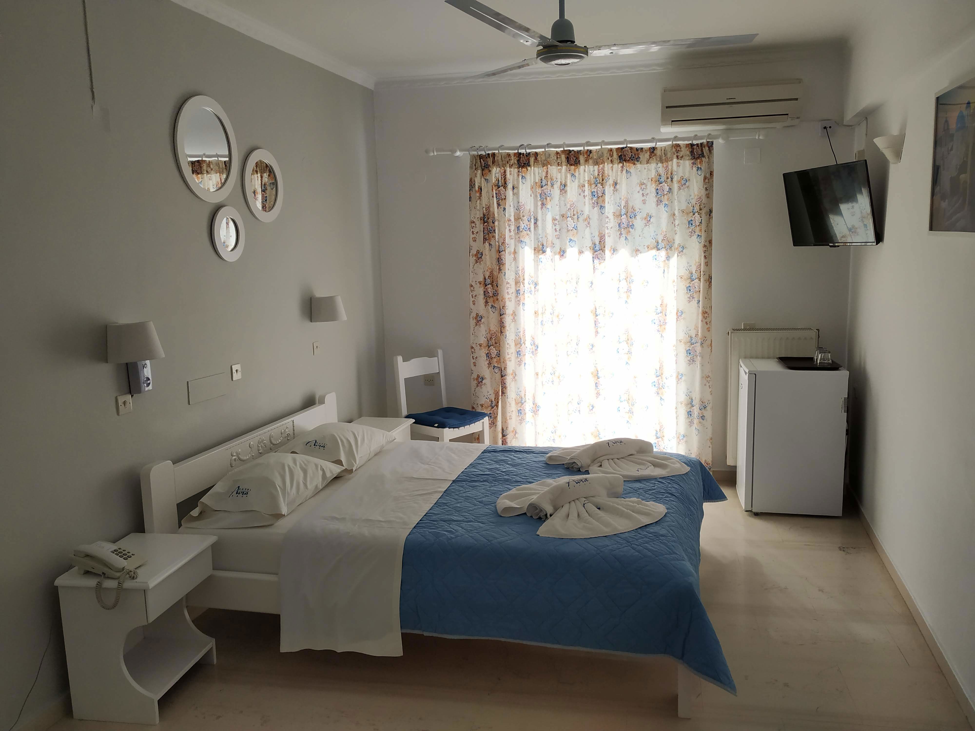 Avra Beach Hotel