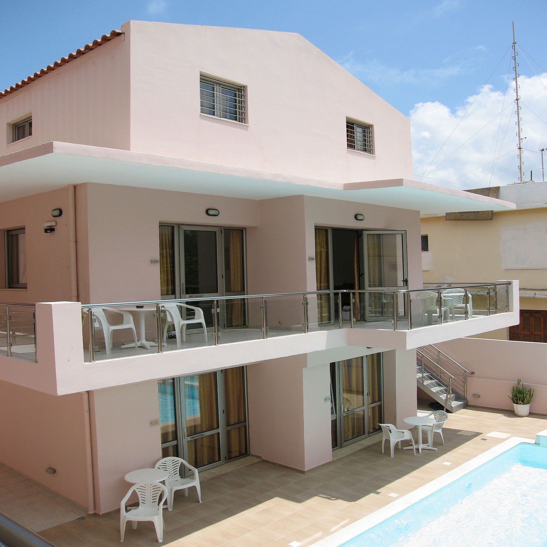 blue-sky-apartments