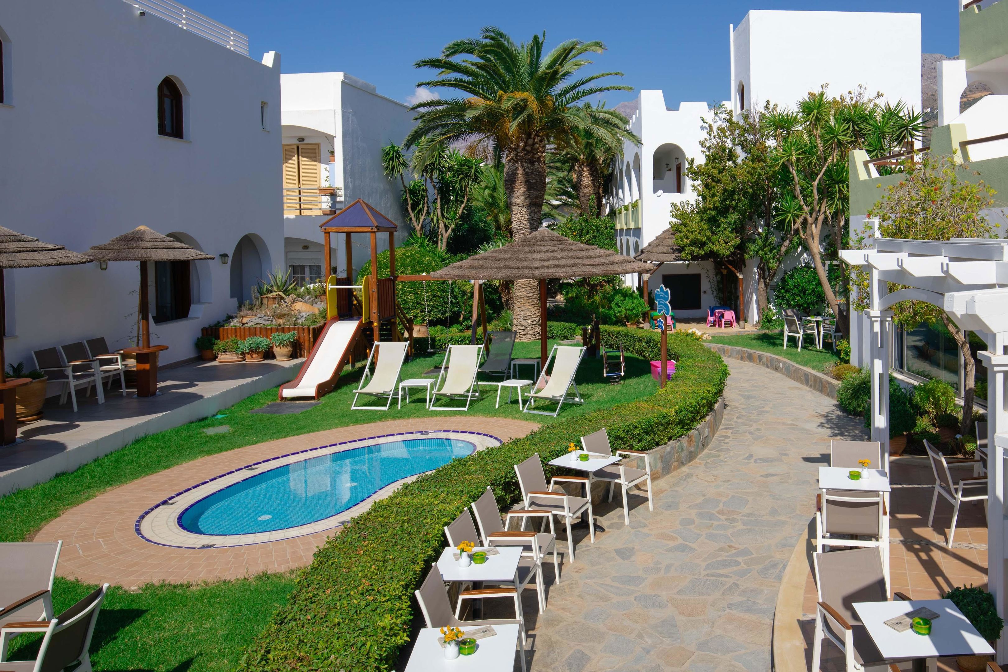 Alianthos Estate Resort