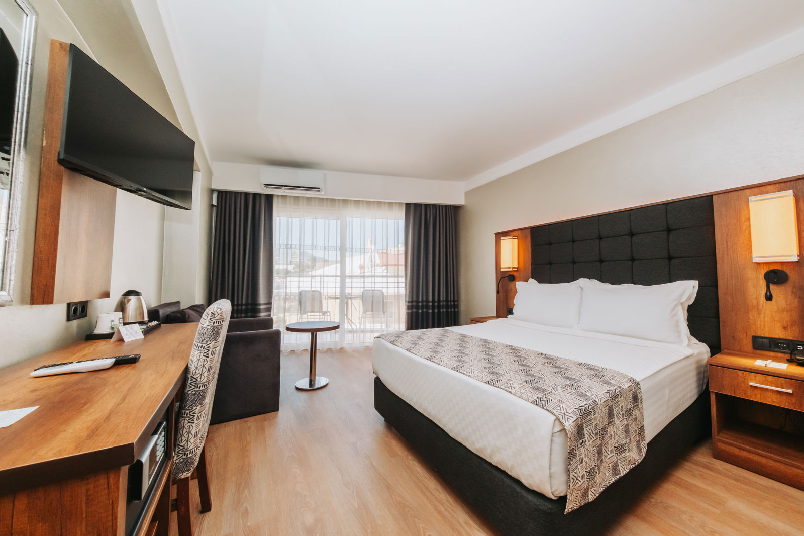 Grand Ideal Premium